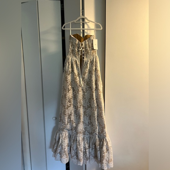 V. Chapman Charlotte Lace Strapless Maxi Gown in Ivory - Picture 5 of 12